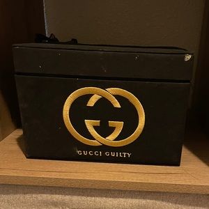 Gucci box!